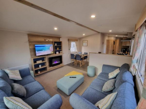 Golden Palm Resort - The Adelaide - Coastal Caravan Breaks